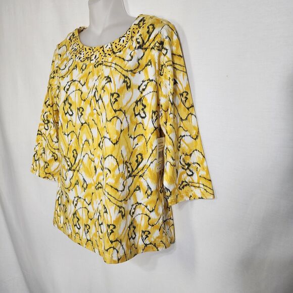 Breckenridge Petite Womens Top Size PM Yellow Black Embellished Neck 3/4 Sleeve - Picture 5 of 10